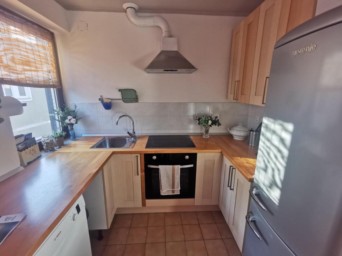 Istrian Old Town Apartment Копер Екстериор снимка
