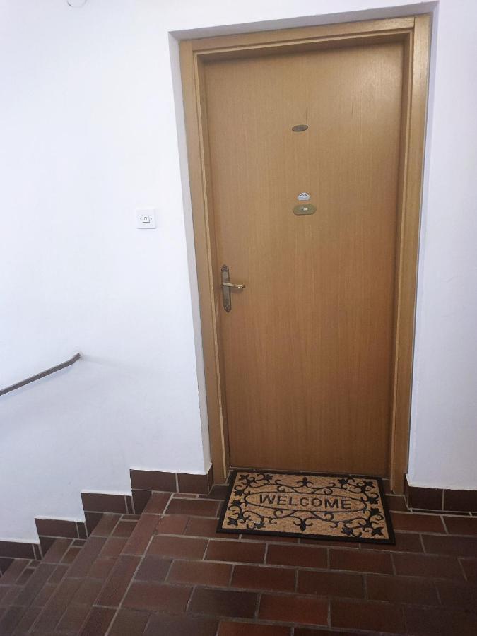 Istrian Old Town Apartment Копер Екстериор снимка