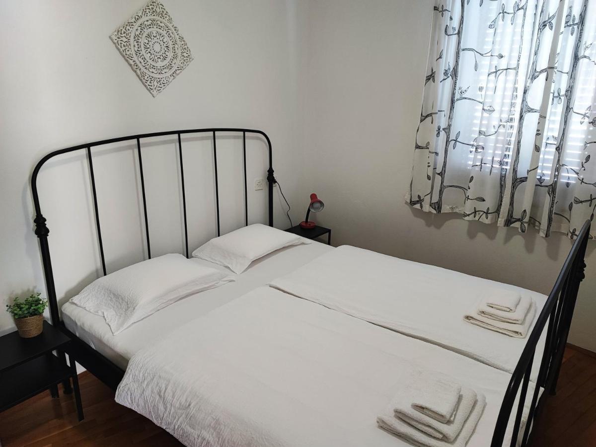 Istrian Old Town Apartment Копер Екстериор снимка